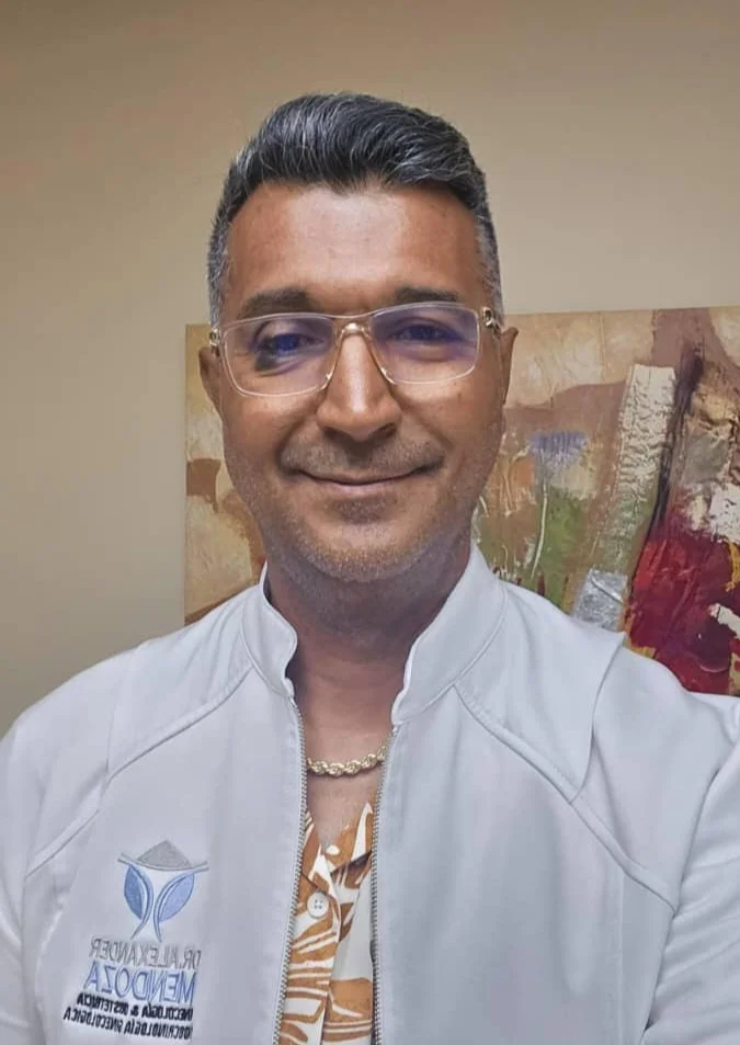 Dr. Alexander Mendoza Rivas